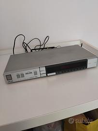 sintetizzatore tuner Akai 