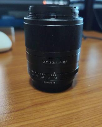 Ottica Viltrox 23mm F1.4  per Fuji