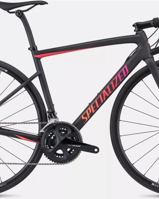 Bici da corsa in carbonio tarmac specialized donna