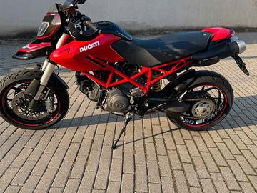 Ducati Hypermotard 796 - 2012