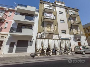 MULTILOCALE A MANFREDONIA