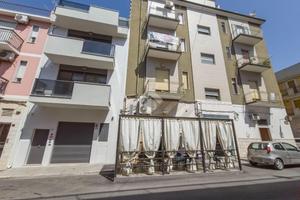 MULTILOCALE A MANFREDONIA