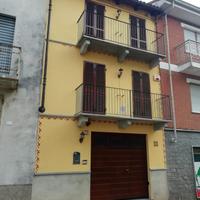 Casa singola su due piani