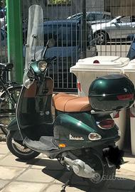 Vespa et4 125