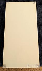 Tavolino d'arredamento