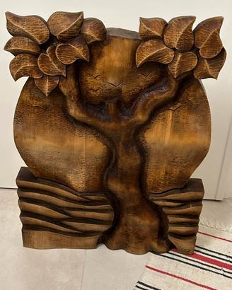 Scultura in legno massello