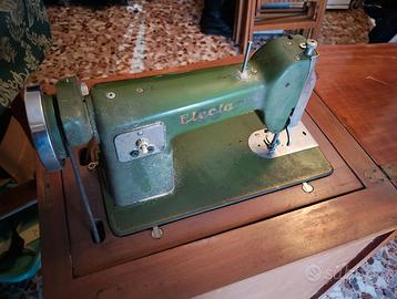 macchina da cucire electra anni 50'