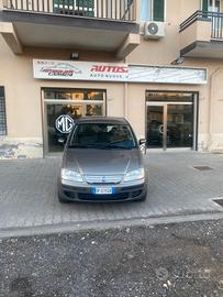 Fiat Idea 1.3 Multijet 16V 70 CV BlackEnergy