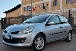 Renault clio 1.2 75cv