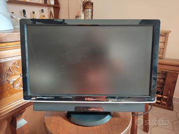 monitor DELL mod.  st2210b in FULL HD + soundbar 