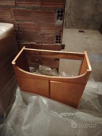mobile per il bagno in legno