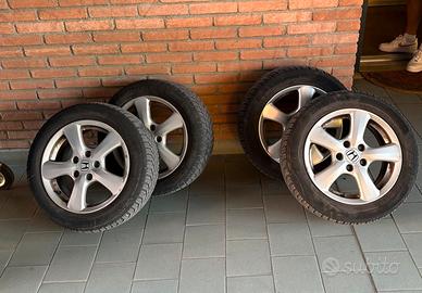 Cerchi con gomma originali honda