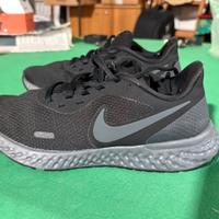 Nike Revolution 5 Nero/Antracite (33)