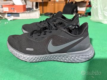 Nike Revolution 5 Nero/Antracite (33)