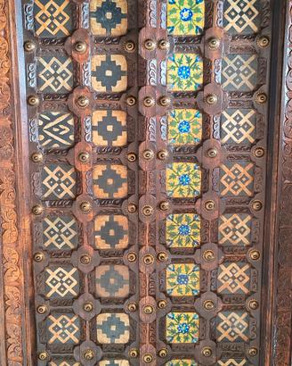 Prestigioso Tavolo Indiano "Haveli" Artigianale - 