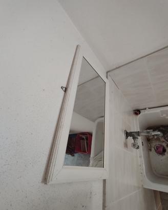 Specchio piccolo colore bianco