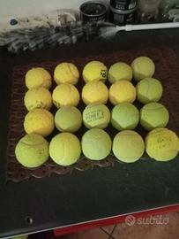 20 palline da tennis usate 