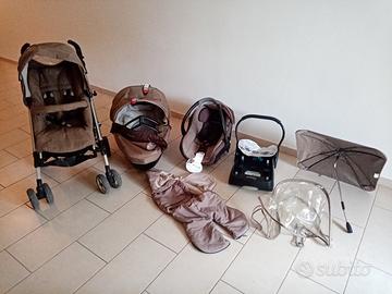 Passeggino trio bebè confort 89€