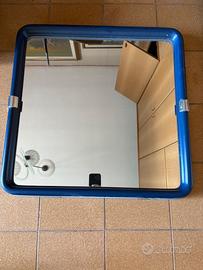 Specchio bagno e luci