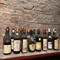Collezione bottiglie di vino anni 70