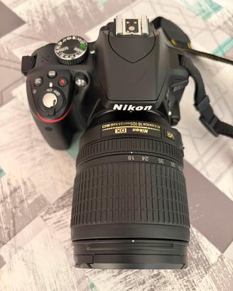 Nikon D5300 obiettivo Nikkor 18-105 VR Reflex digi