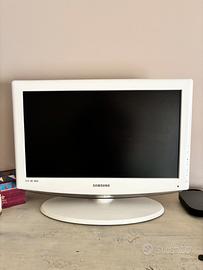 Televisore Samsung 23" HD Ready