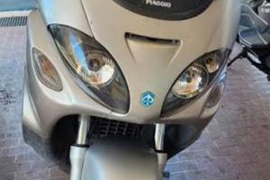 PIAGGIO X9  250 CC