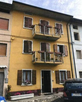 Immobile in asta di 280 m² con più di 5 locali a S