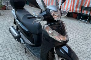 Honda SH300i