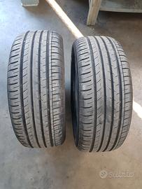 2 pneumatici estivi Yokohama 235/55/17 99W