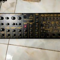 Behringer K-2