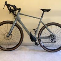 Bici gravel megamo kansas (e-bike)