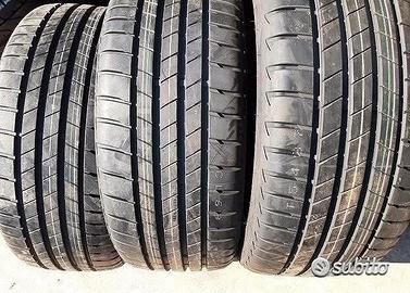 4 gomme nuove 215 40 18 brigestone