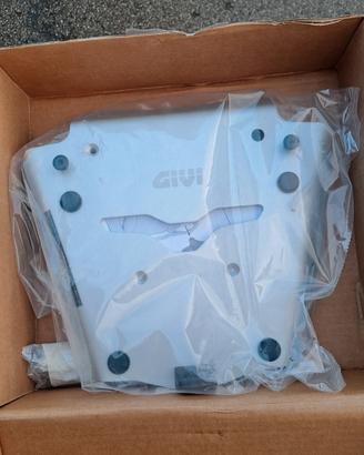 supporto per bauletto monokey  , guzzi v85tt 