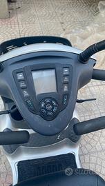 Scooter elettrico x disabili