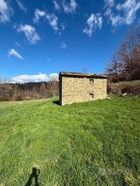 Rustico / Casale di 150 m² con 5 locali a Pratovec