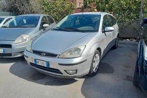 Ford Focus 1.6i 16V cat 5p. Ambiente