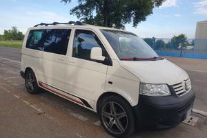 Volkswagen Transporter 2.5 TDI/174CV 4m. multivan