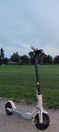 Monopattino Xiaomi Mi Scooter 3