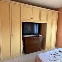 Camera da letto matrimoniale color avorio perfetta