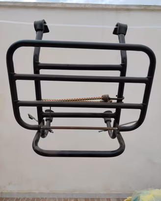 porta pacchi x vespa 50 ,