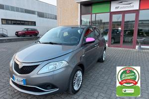 Lancia Ypsilon 1.2 69 CV, OK NEOPATENTATI