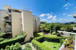 Appartamento di 143 m² con 5 locali a Roma
