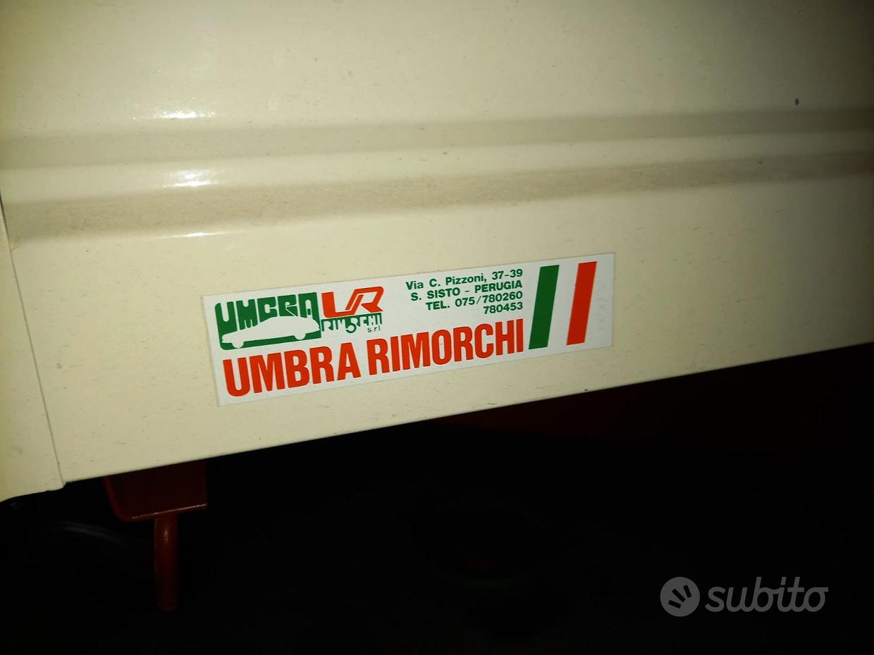 Targa Ripetitrice Per Rimorchio E Portabici - In Alluminio Catarifrangente Con Caratteri In Rilievo - Portatarga Incluso - Made In Italy