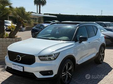 XC40 T5 Recharge Hybrid 262cv *Tetto *Gancio Train