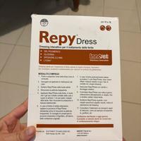 Medicazione in idrogel