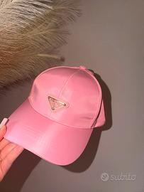 Cappello barbie prada