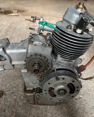 Motore motom