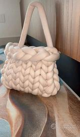 borsa fatta a mano per le donna