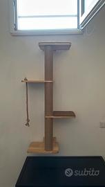 Tiragraffi da parete per gatto in legno